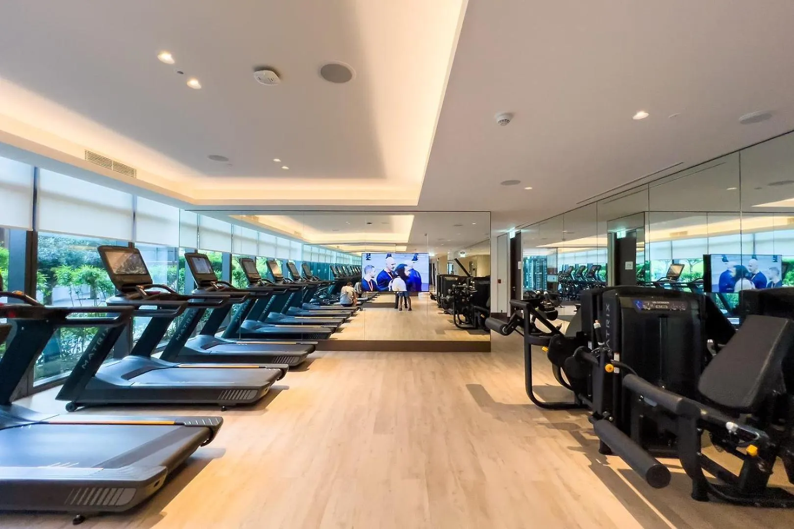 Guestready - High-Floor Elegance In Downtown Dubai Apartment