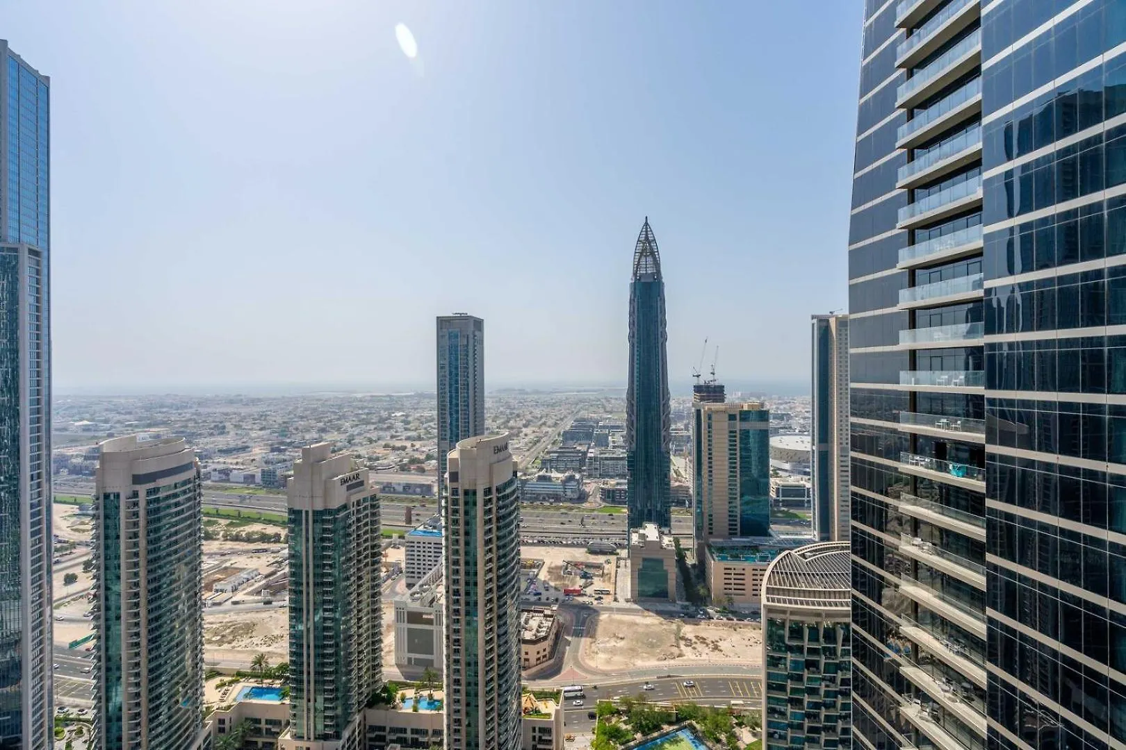 Guestready - High-Floor Elegance In Downtown Dubai Apartment