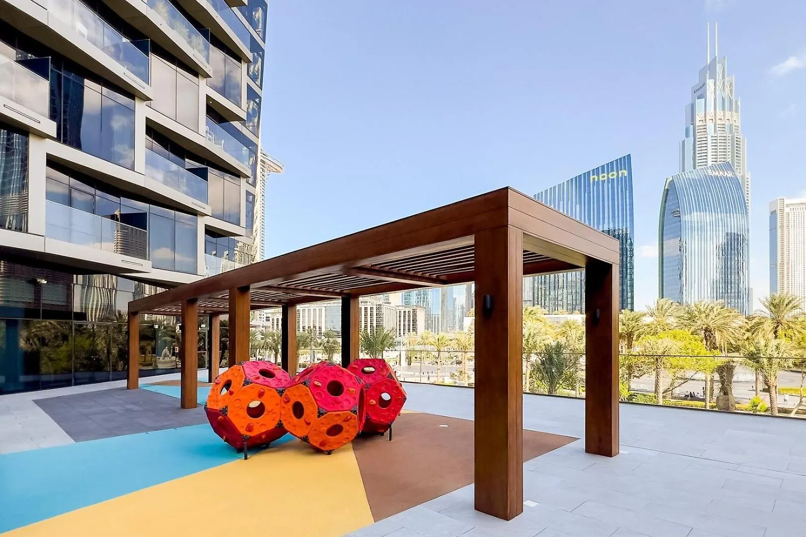 Guestready - High-Floor Elegance In Downtown Dubai Apartment 0*,